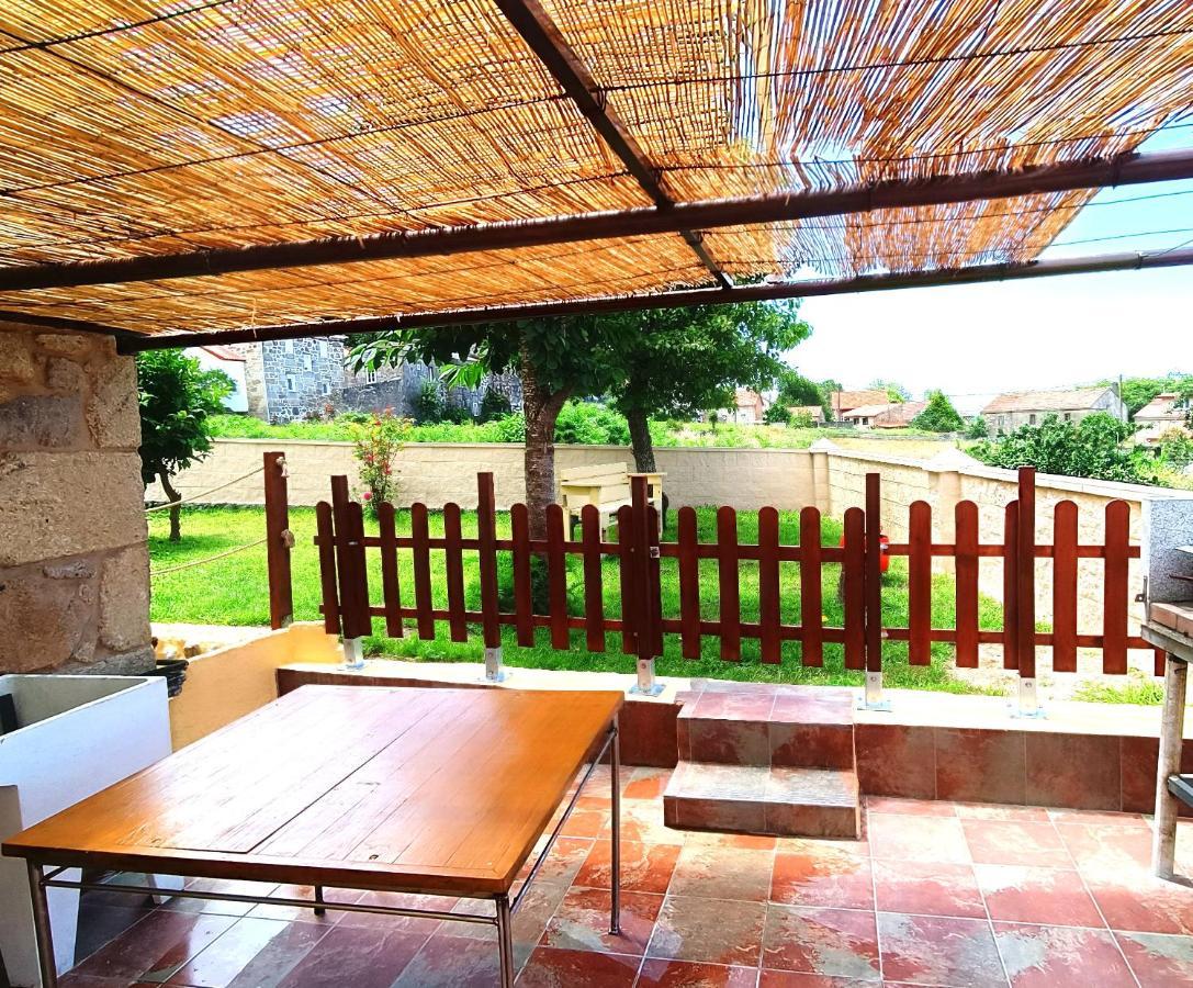 Casa Pepa De Enrique Villa Lira  ภายนอก รูปภาพ
